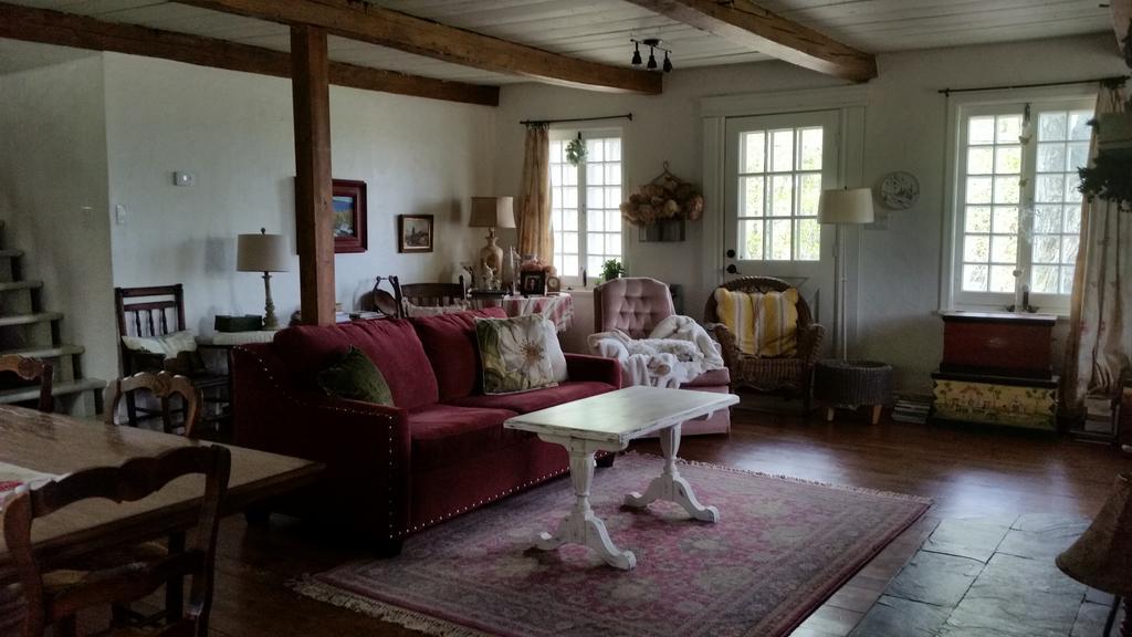 La Maison Ancestrale Guérard Saint-Laurent-de-l'ile d'Orleans Esterno foto