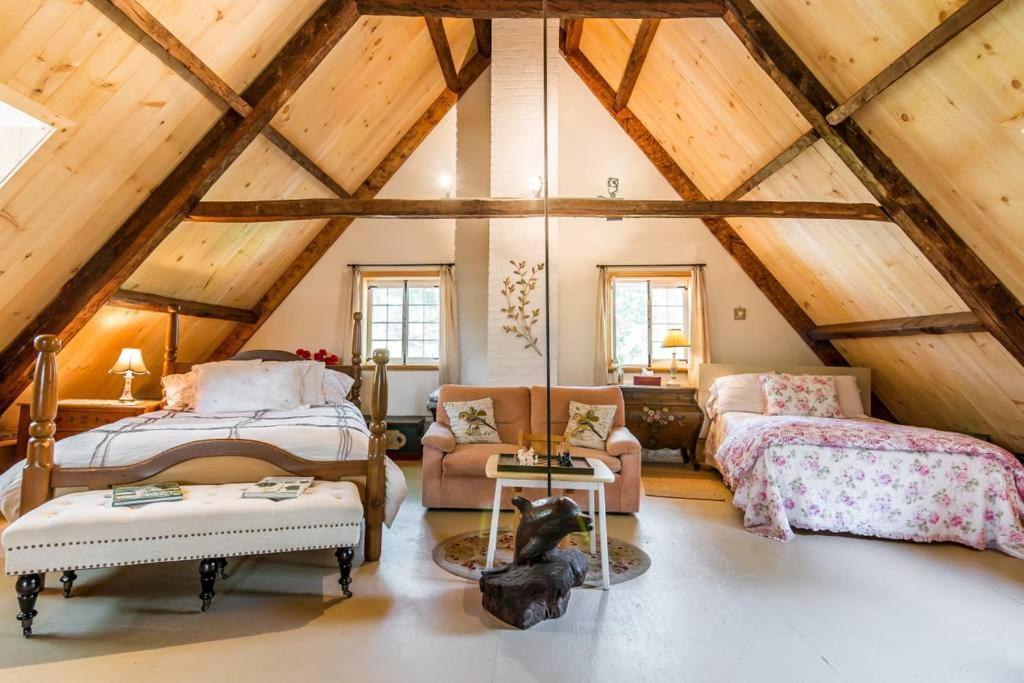 La Maison Ancestrale Guérard Saint-Laurent-de-l'ile d'Orleans Esterno foto